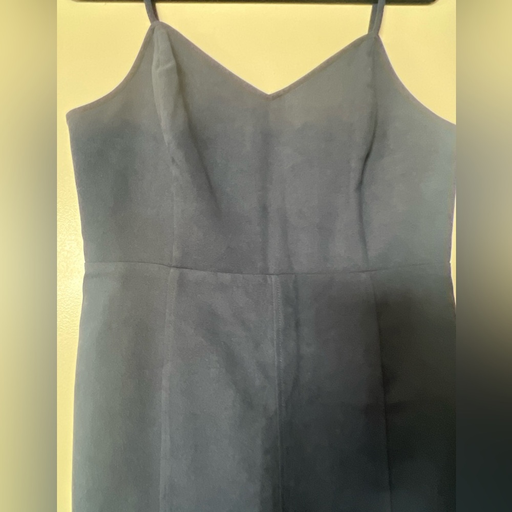 J.O.A. Sleeveless V-Neck Midi Dress in Navy Blue